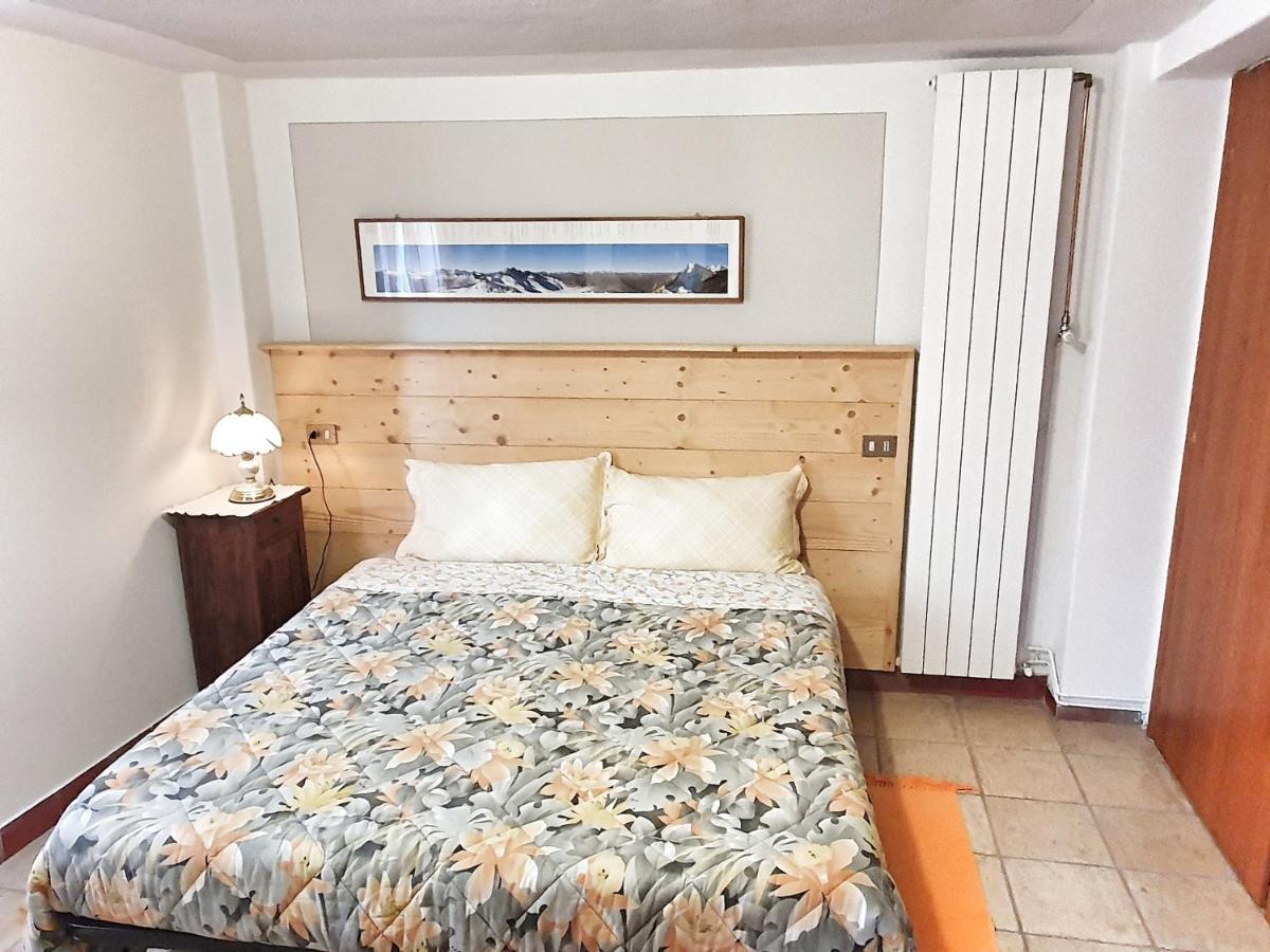 B&B Il Pettirosso Malonno Ngoại thất bức ảnh