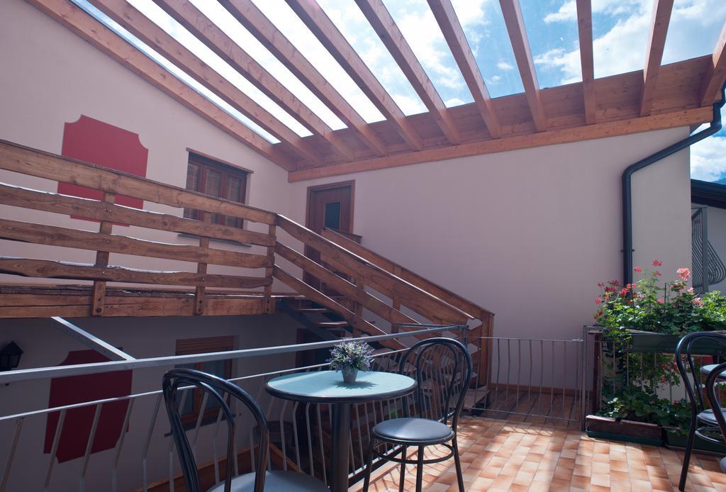 B&B Il Pettirosso Malonno Ngoại thất bức ảnh